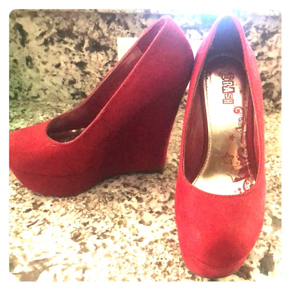cute red wedges